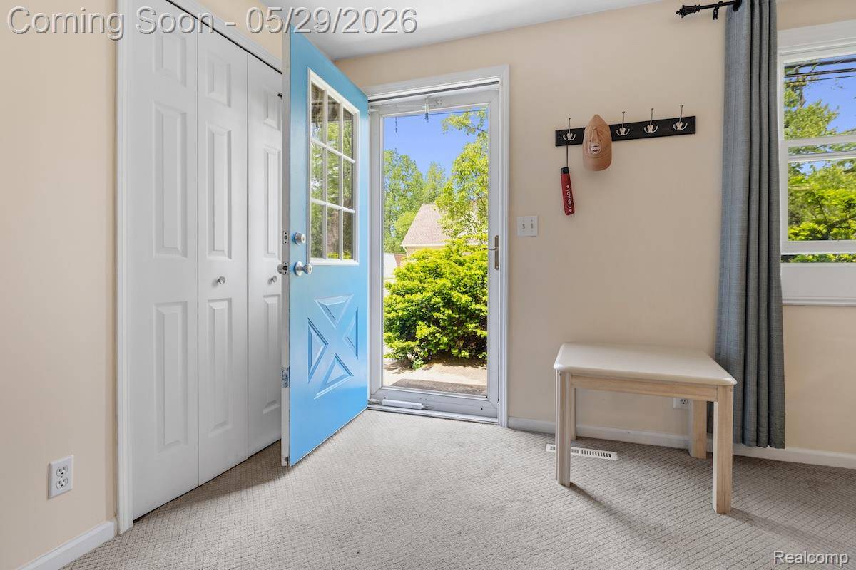 5402 Leland ST, Brighton Township, MI 48116