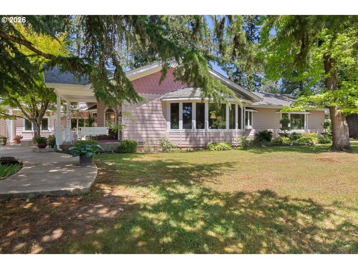 1300 FAIR OAKS RD, Oakland, OR 97462
