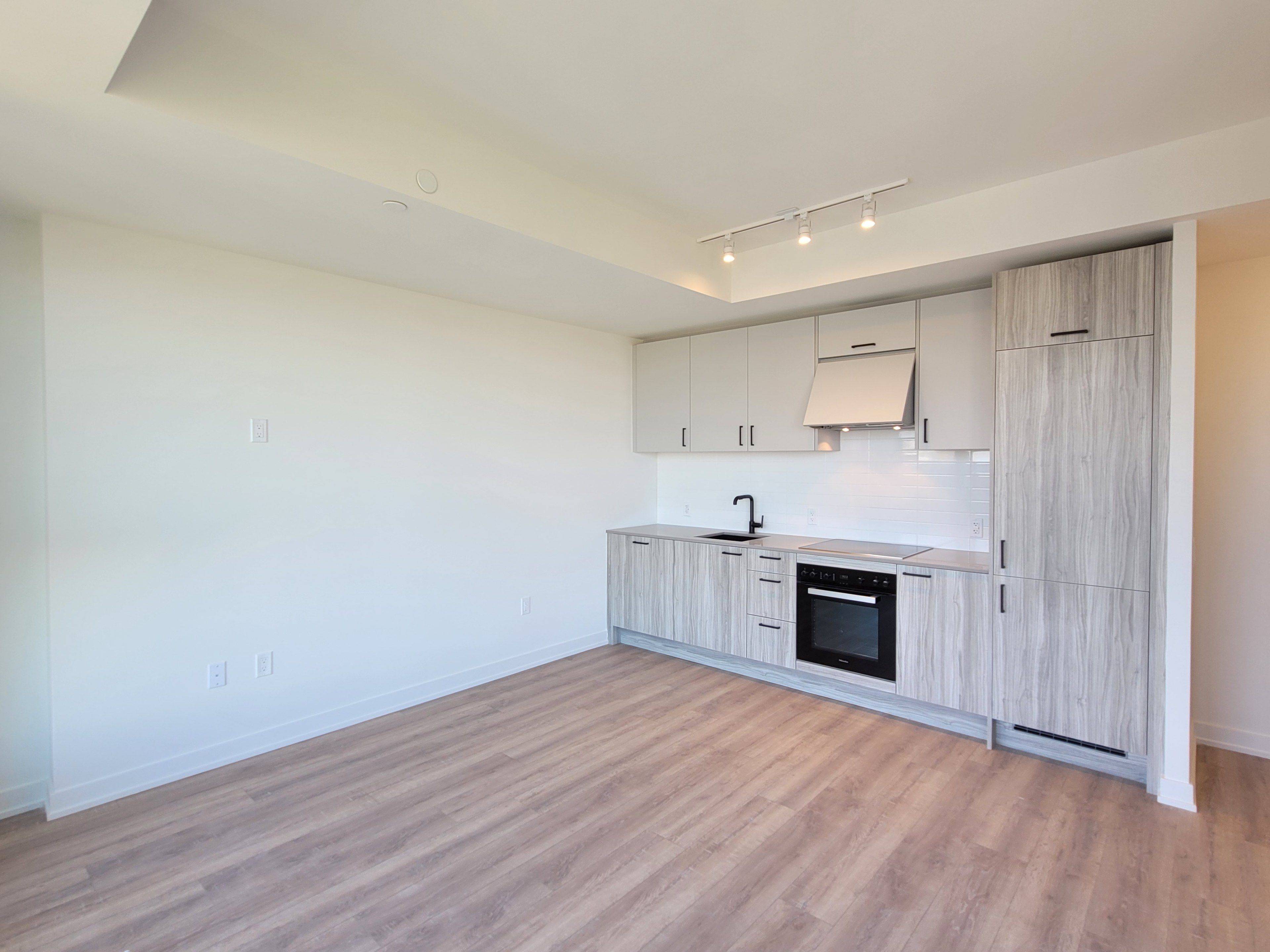 1 Quarrington LN #3706, Toronto C13, ON M3C 0S4