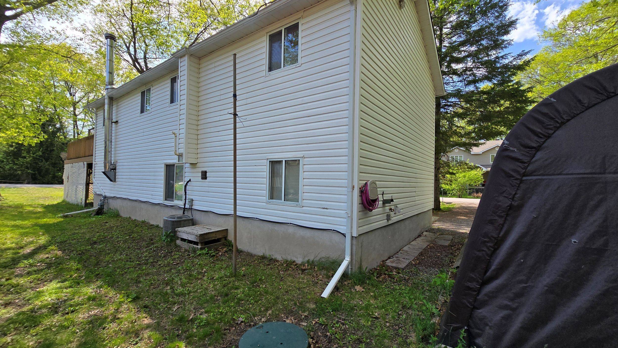 114 Macrostie LN, Constance Bay - Dunrobin - Kilmaurs - Woodlawn, ON K0A 3M0