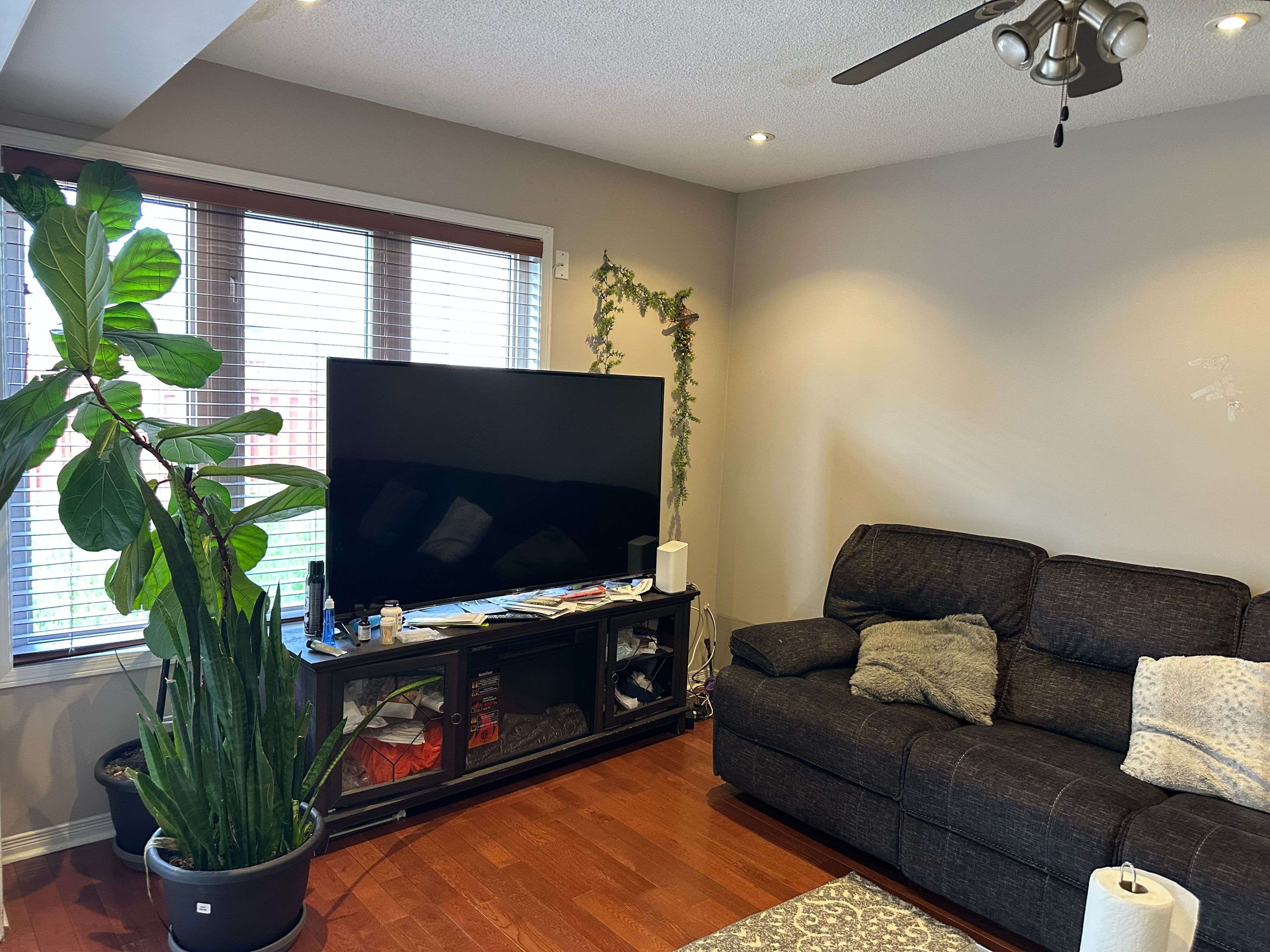 107 Rollingwood DR, Brampton, ON L6Y 5P9