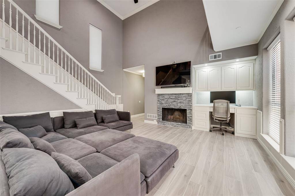 17060 Upper Bay Road, Addison, TX 75001