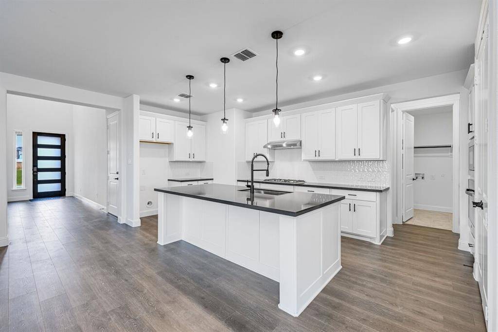 1609 Blue Sage Drive, Celina, TX 75009