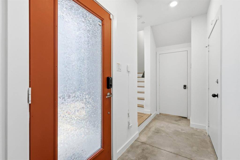 427 W 10TH Street #502, Dallas, TX 75208
