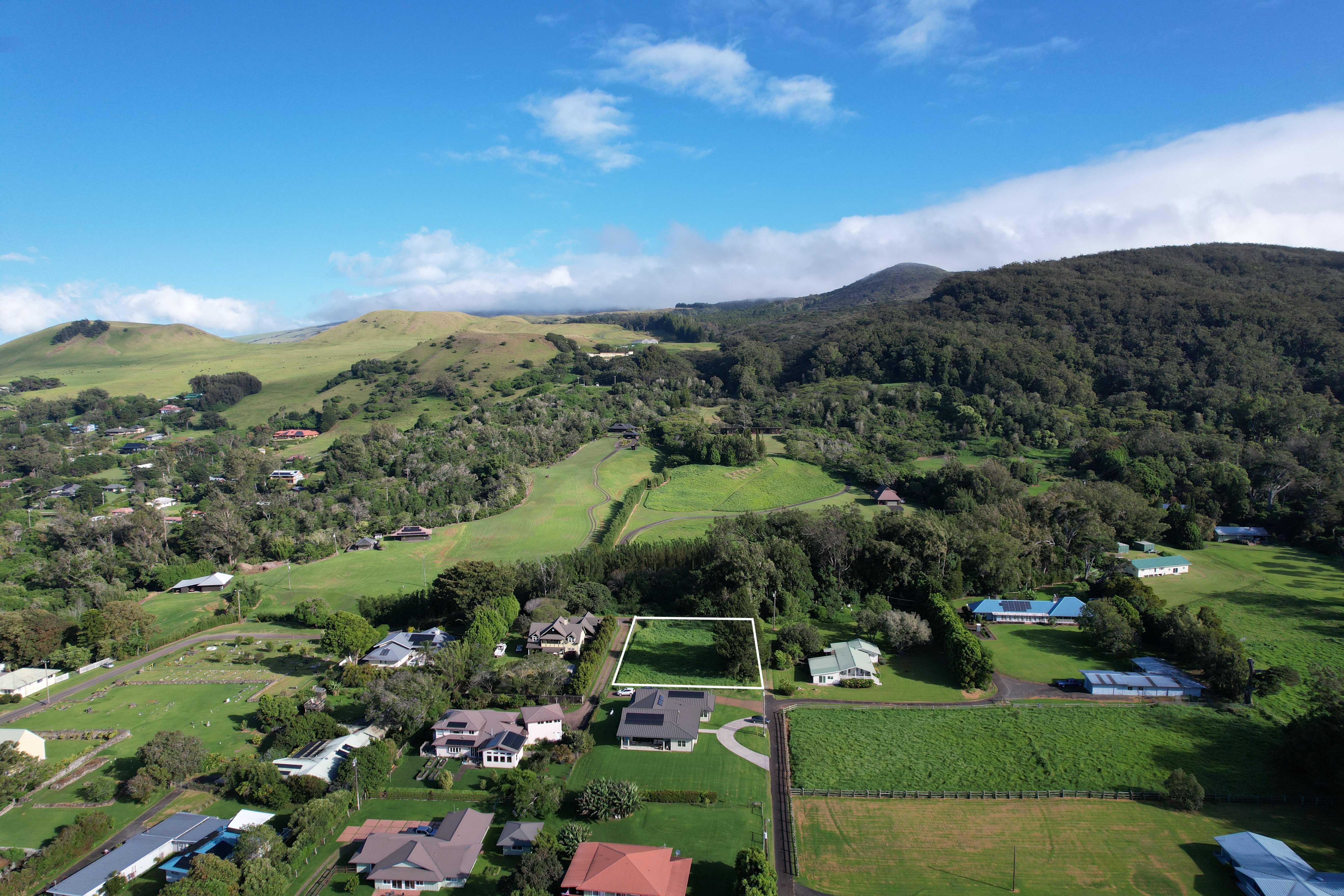 Kamuela, HI 96743