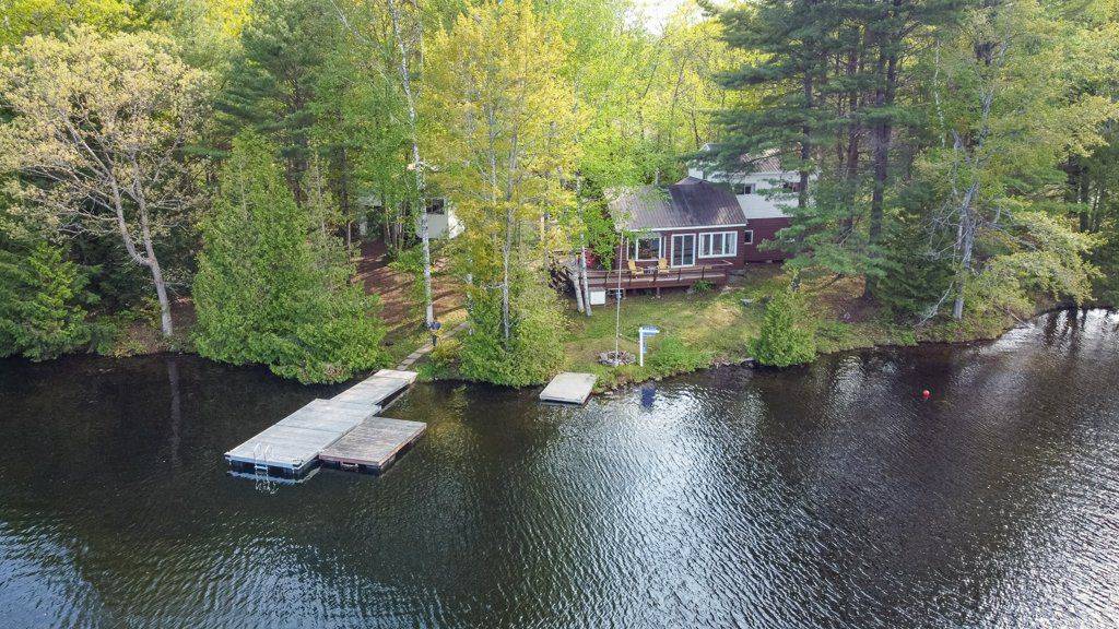 216 Smooth Rock RD, Georgian Bay, ON L0K 1S0