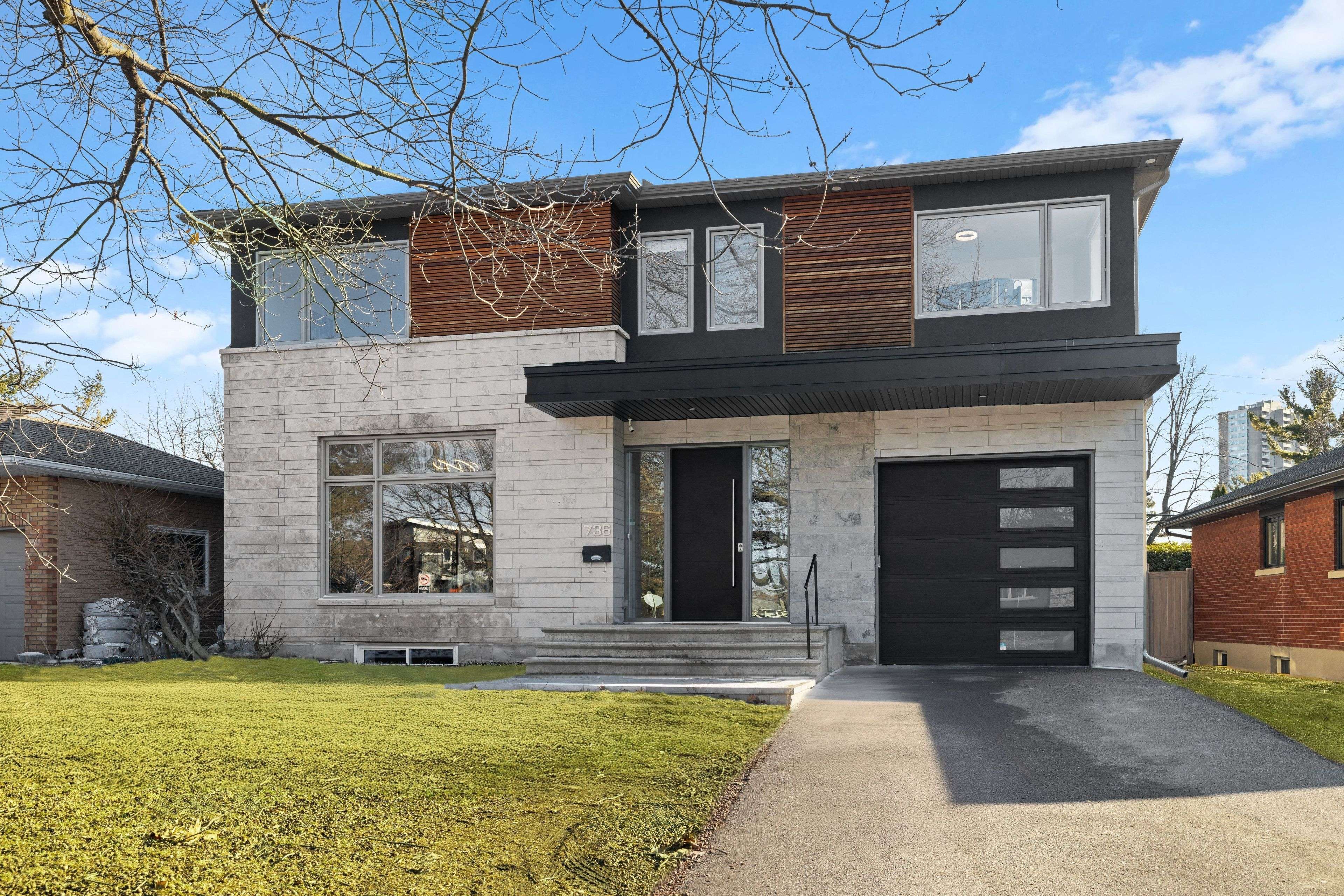 736 Sherbourne RD, Carlingwood - Westboro And Area, ON K2A 3H5