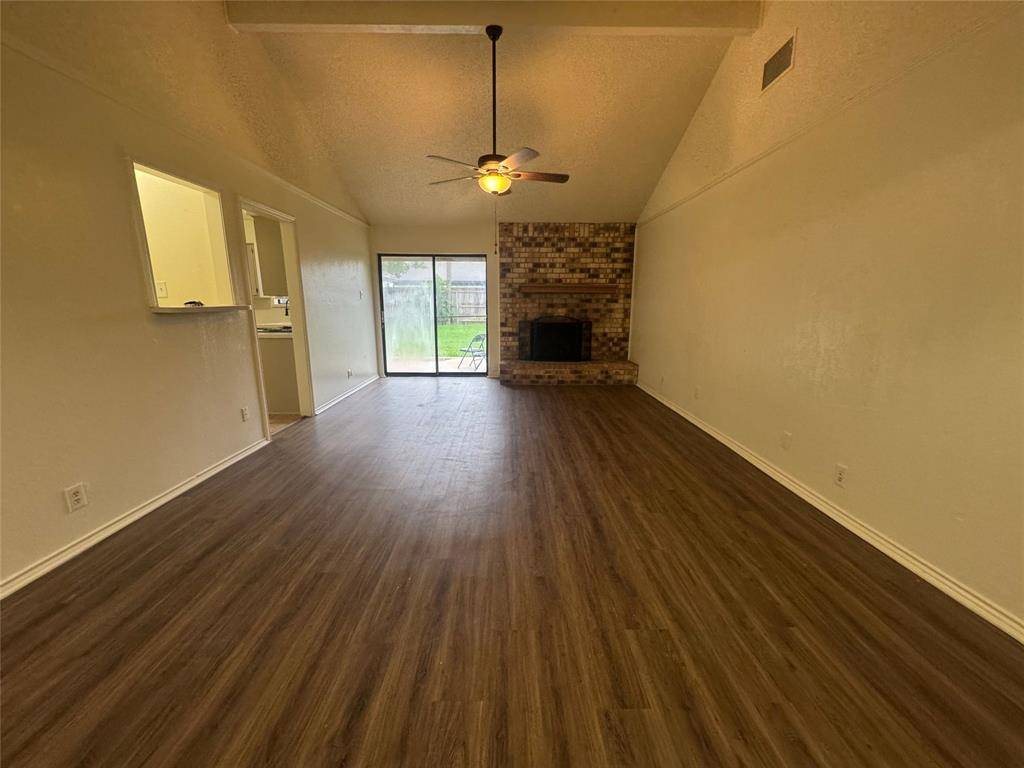 5604 Fireside Drive, Arlington, TX 76016