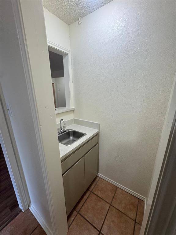 5604 Fireside Drive, Arlington, TX 76016