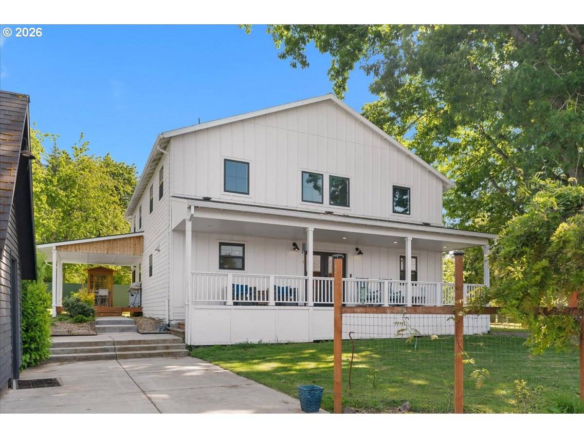 15900 SE ROYER RD, Damascus, OR 97089