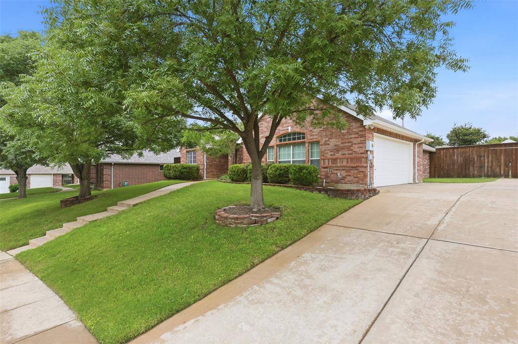 1313 Val Verde Court, Denton, TX 76210
