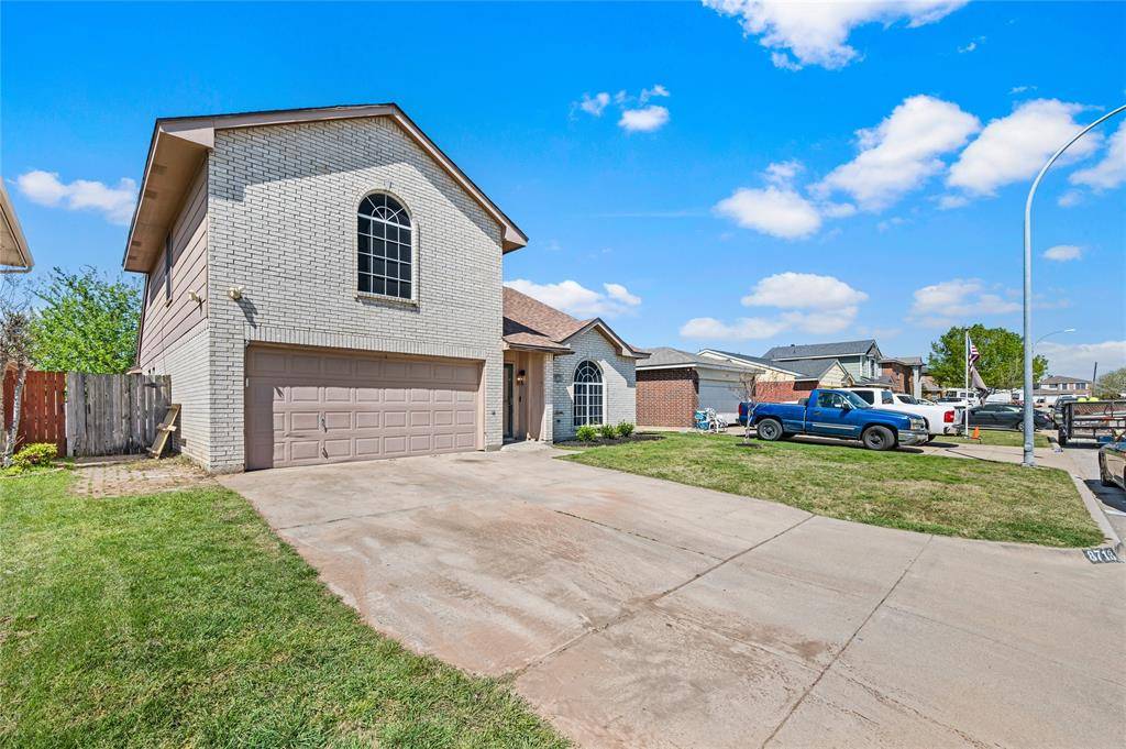 8713 Granite Path, Fort Worth, TX 76244