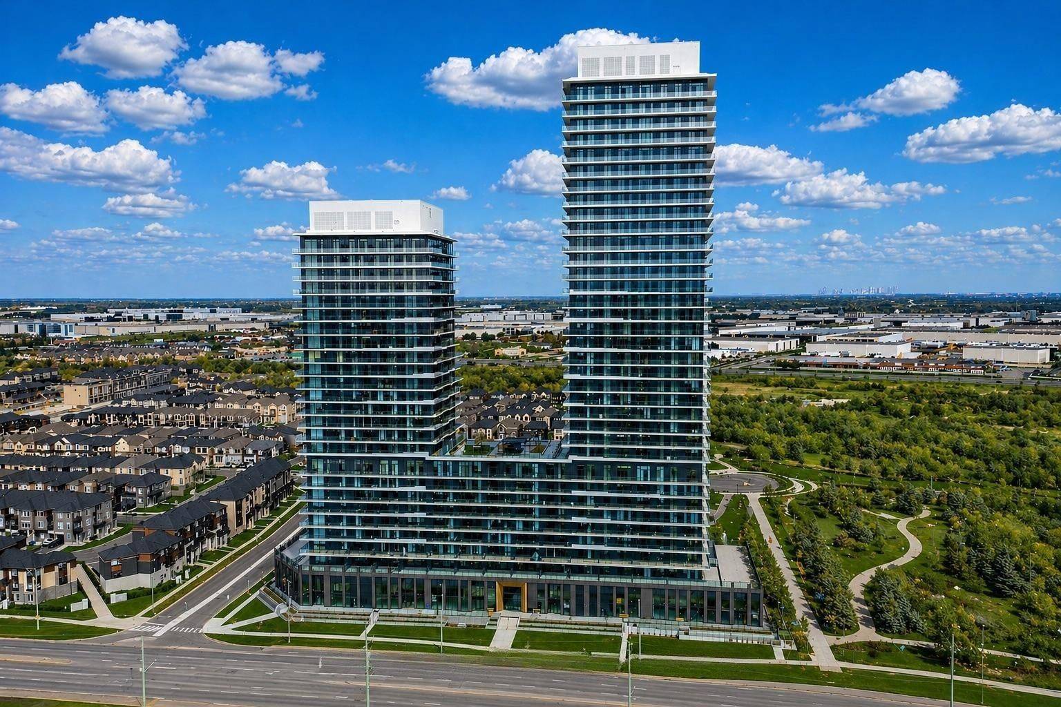 15 Skyridge DR #2809, Brampton, ON L6P 4S3