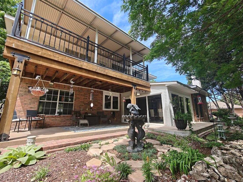 5210 Cliff Haven Drive, Dallas, TX 75236