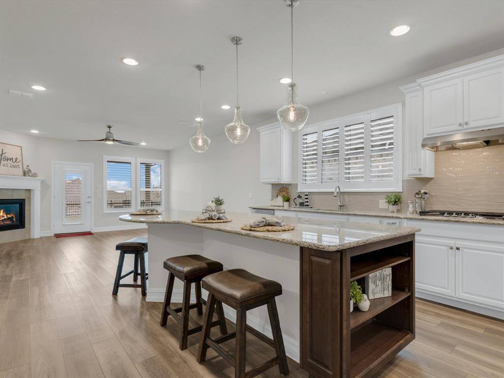 7608 Redwood Forest Lane, Little Elm, TX 76227