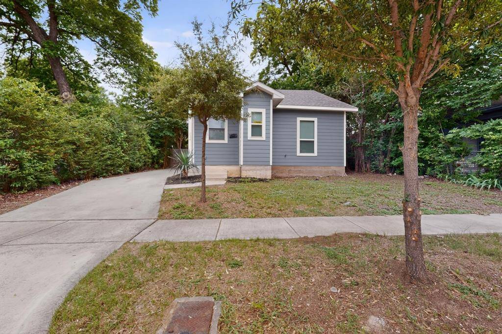 824 E Maddox Avenue, Fort Worth, TX 76104