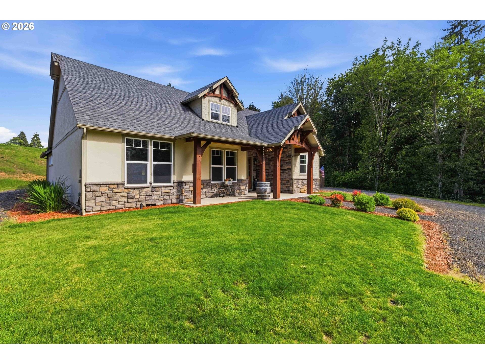 30 FOREST HTS, Cathlamet, WA 98612
