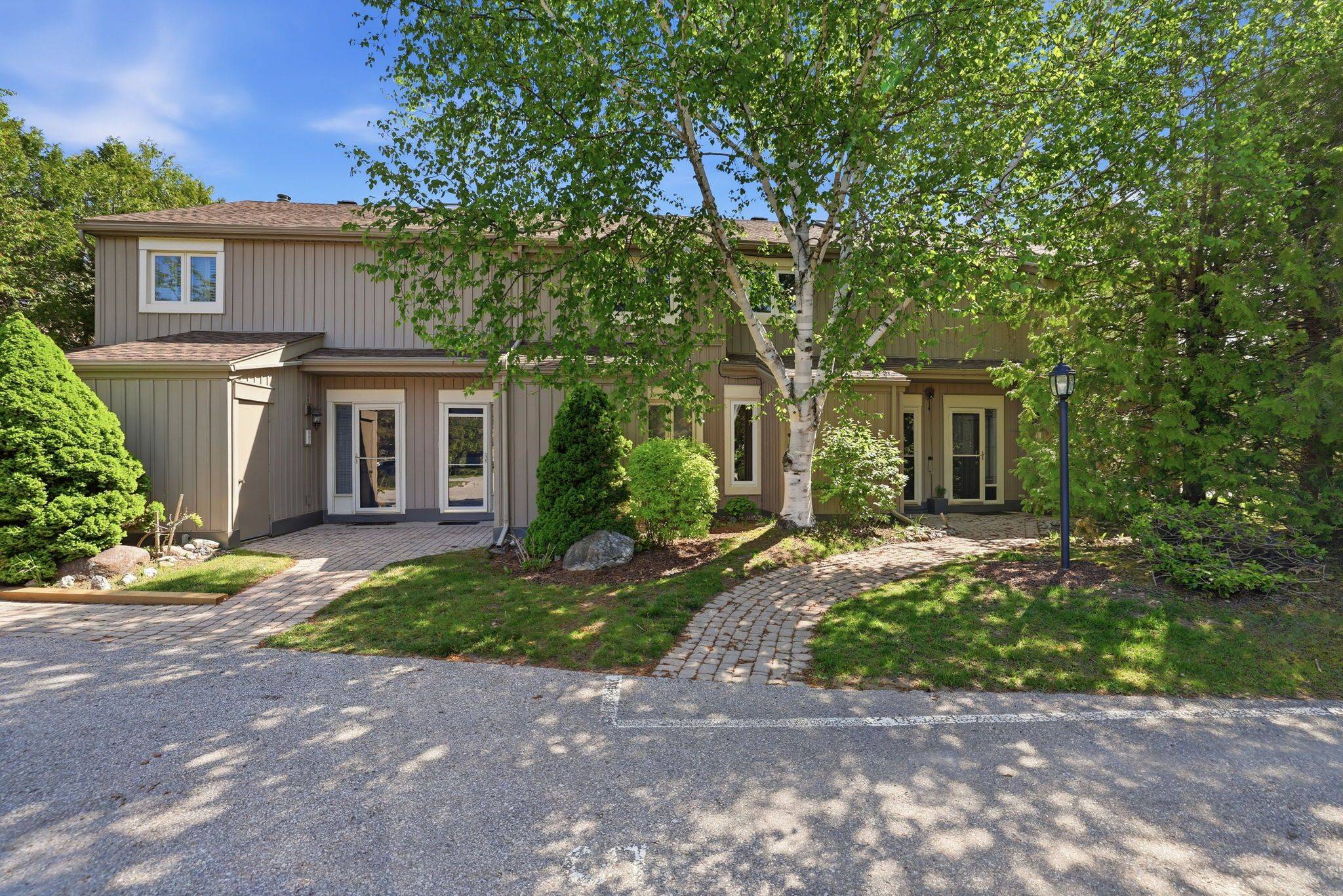 585 Oxbow CRES, Collingwood, ON L9Y 5B4