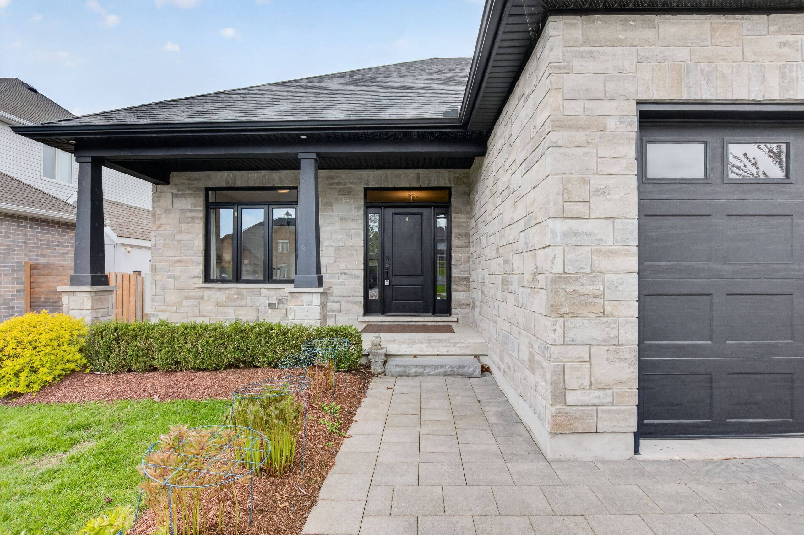 95 Mayapple CRES, Middlesex Centre, ON N0M 2A0