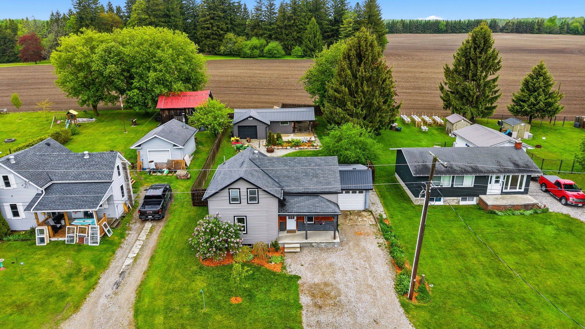 19 Whitechurch ST, Huron-kinloss, ON N0G 2W0