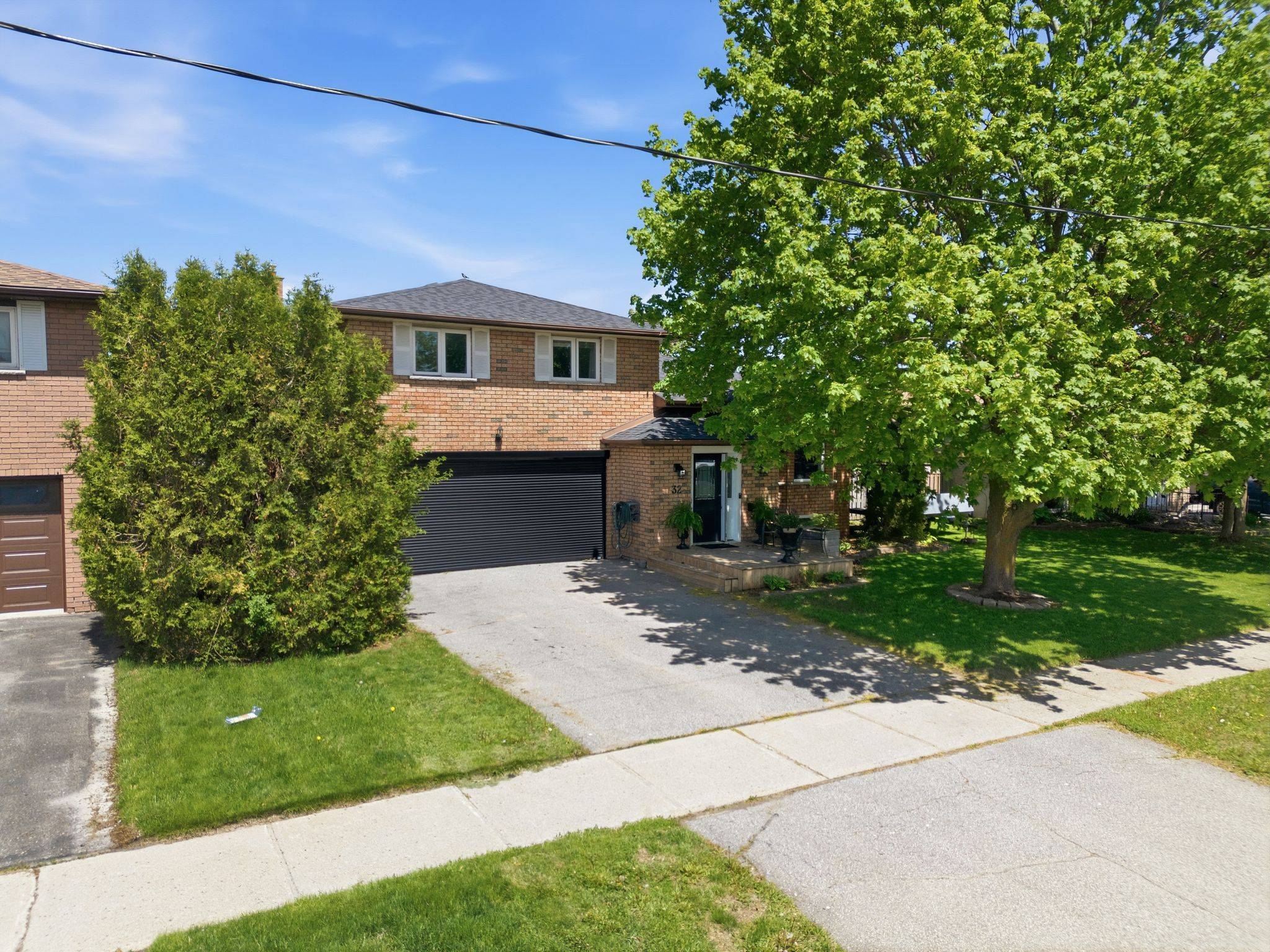 32 Andrew DR, Kawartha Lakes, ON K9V 5W6