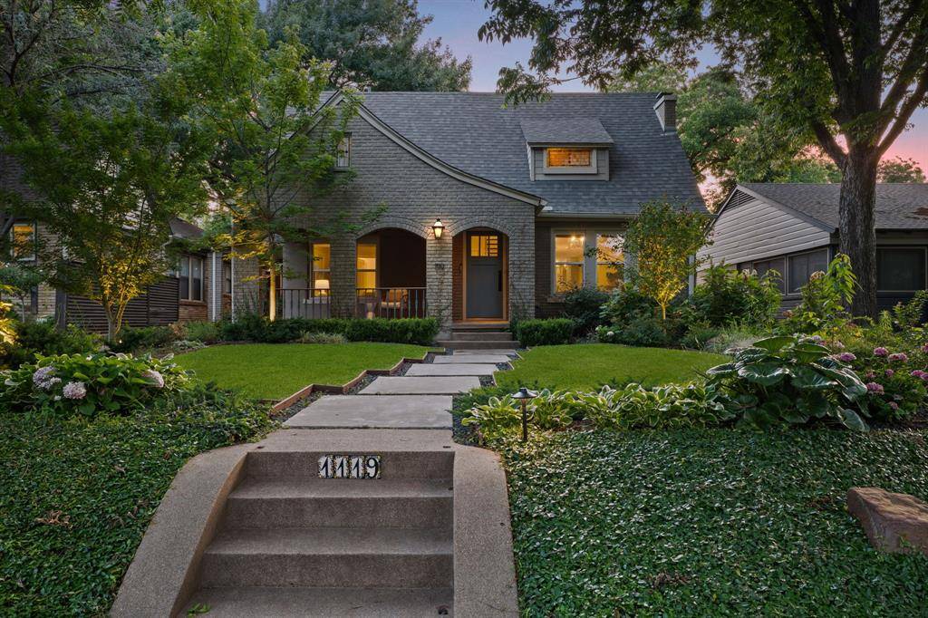 1119 N Winnetka Avenue, Dallas, TX 75208