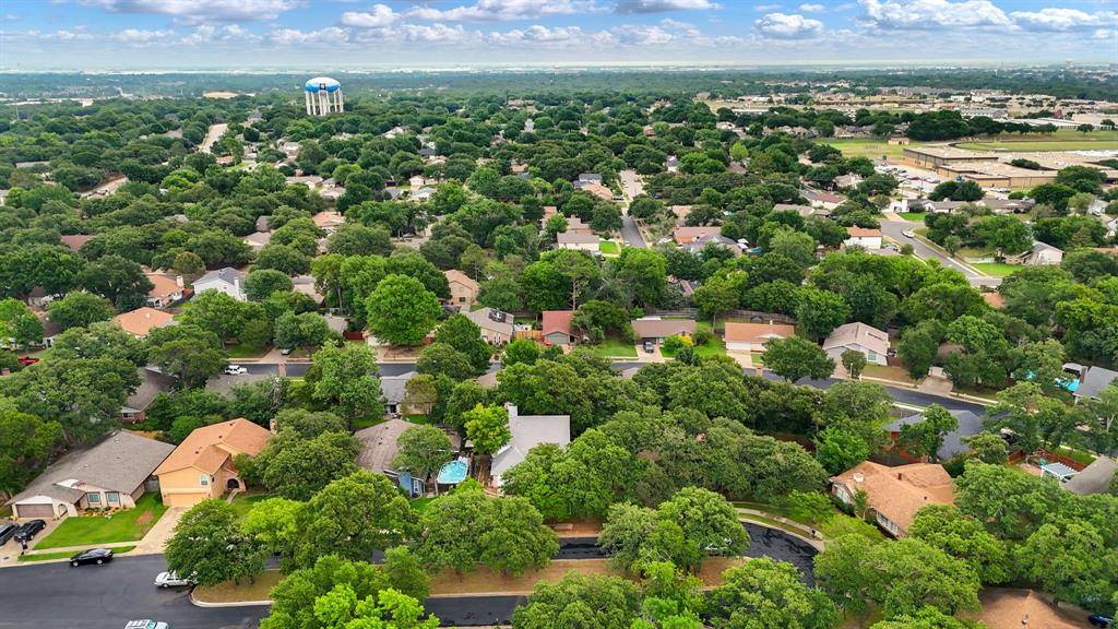 3208 Hickory Court, Bedford, TX 76021