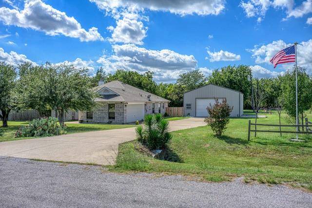 99 Catamaran Court, Gordonville, TX 76245
