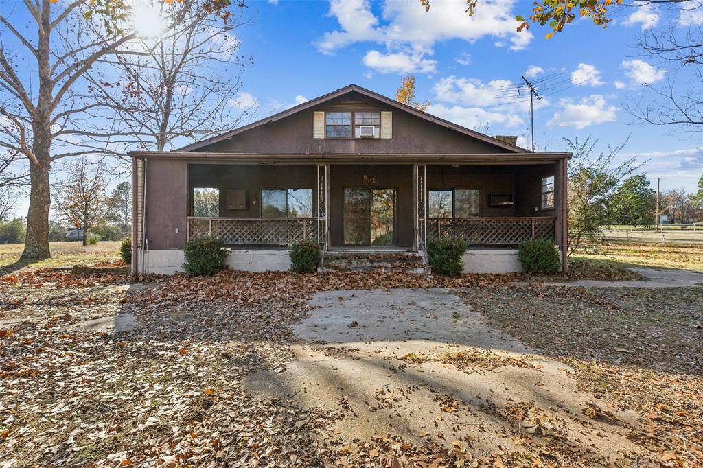 4820 Looney Lane, Cleburne, TX 76031