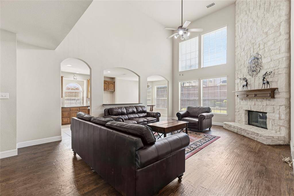 357 Spring Meadow Drive, Fairview, TX 75069