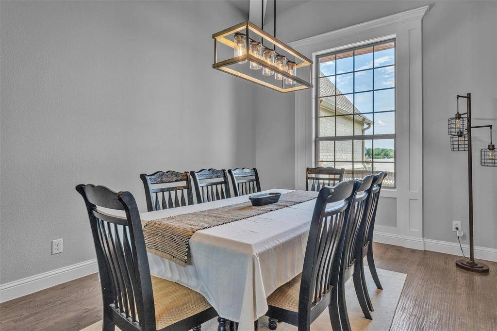 1060 Waters Edge Court, Oak Point, TX 75068