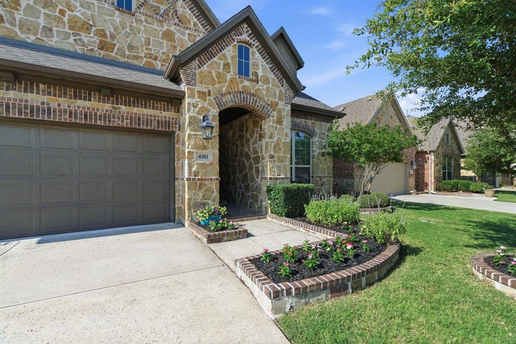 400 Ridgewood Drive, Lewisville, TX 75067