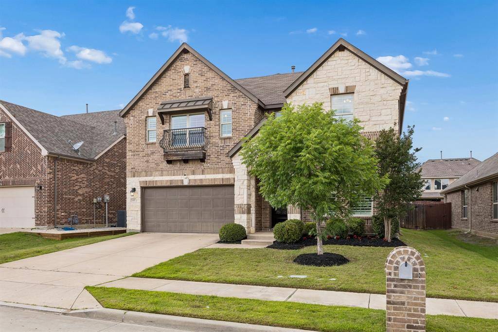 908 Mist Flower Drive, Little Elm, TX 75068