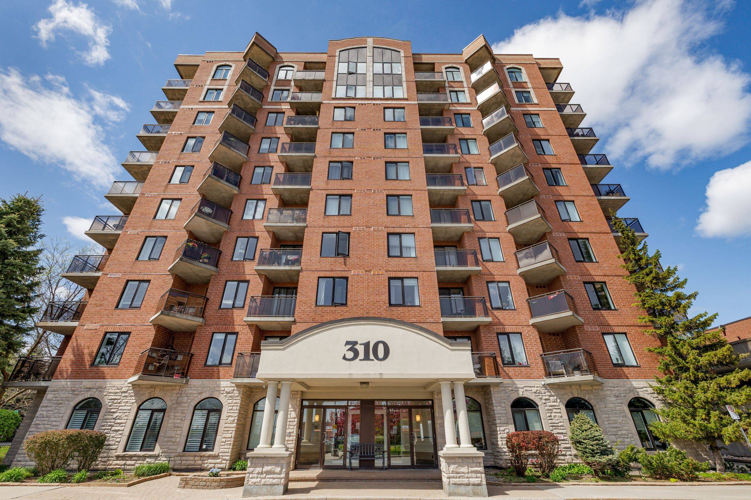 310 Central Park DR #6B, Carlington - Central Park, ON K2C 4G4