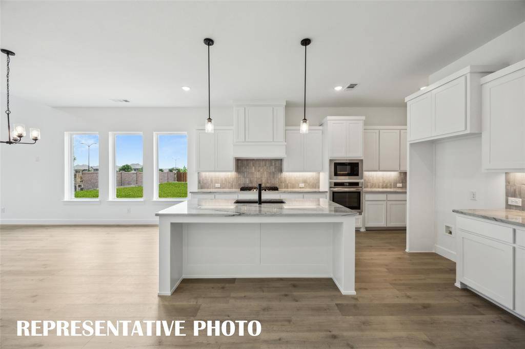 9488 Keep Street, Frisco, TX 75035