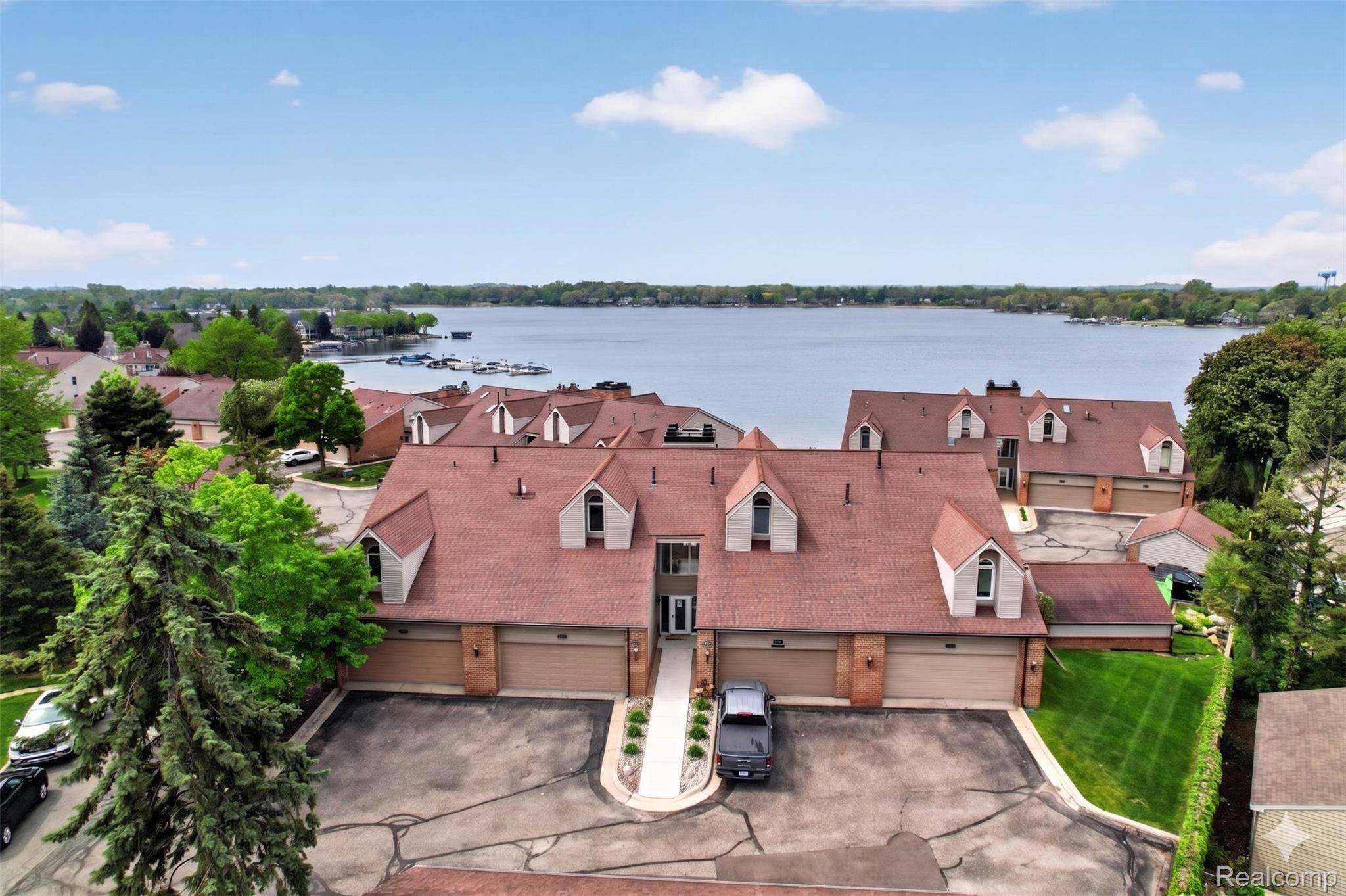 3372 Loon Lake CT #41, Waterford Charter Township, MI 48329