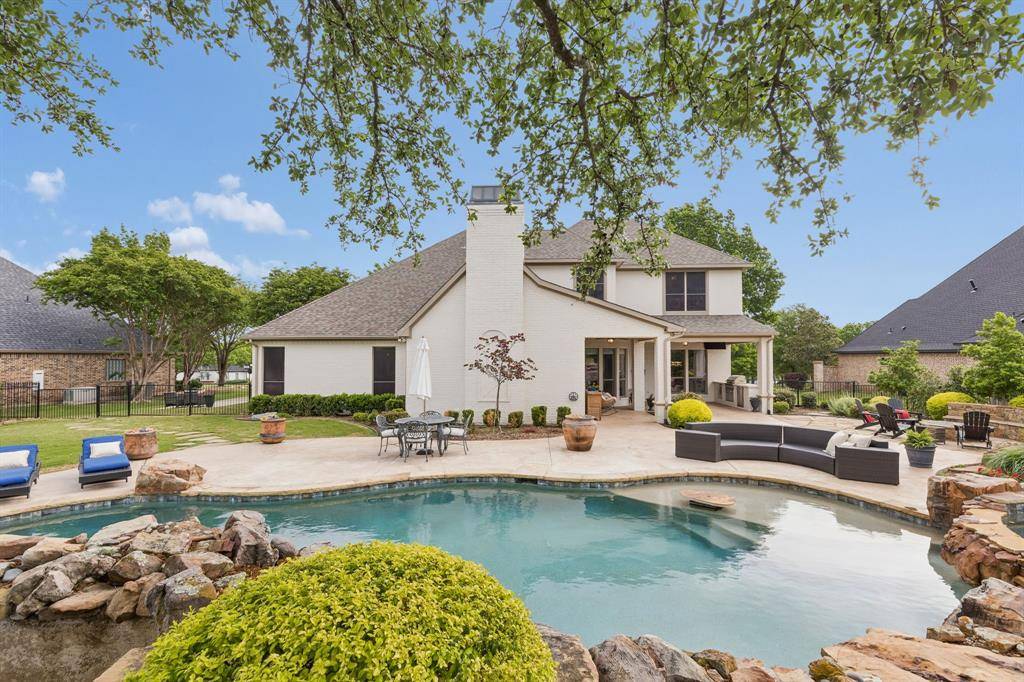 156 Stoneleigh Drive, Heath, TX 75032