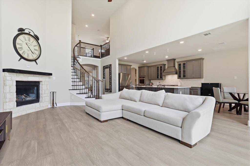 12091 Tavendale Drive, Frisco, TX 75035