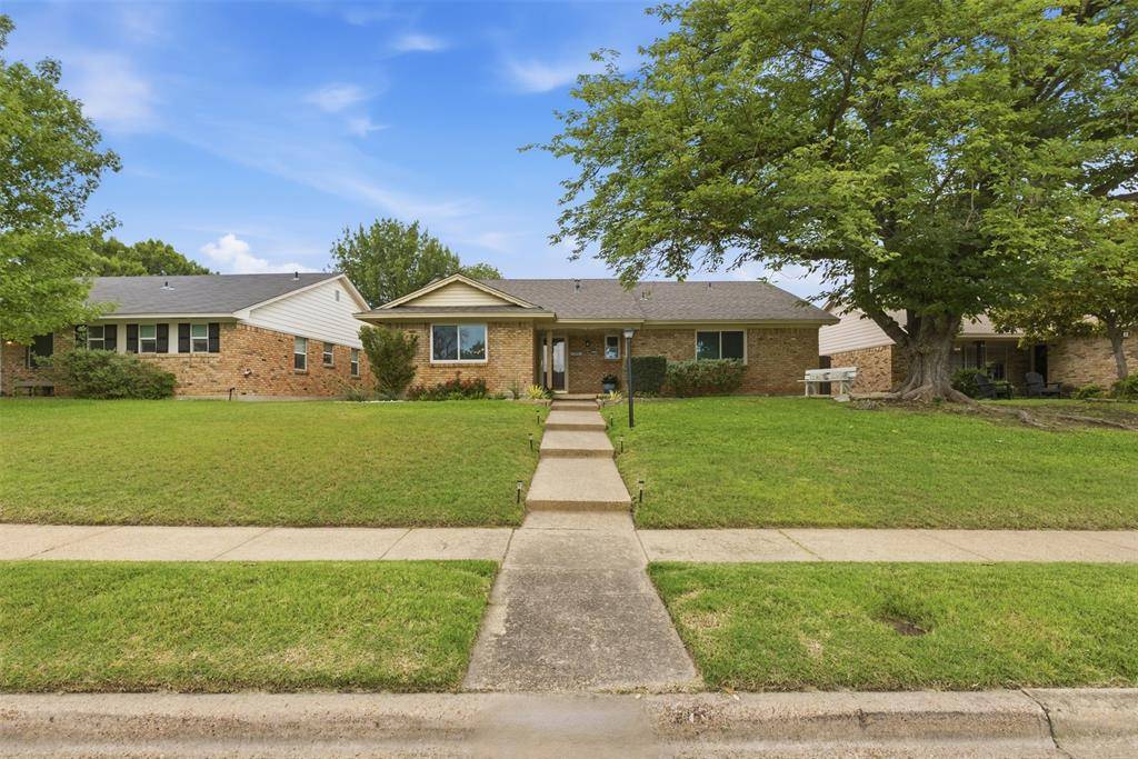 9115 Westglen Drive, Dallas, TX 75228