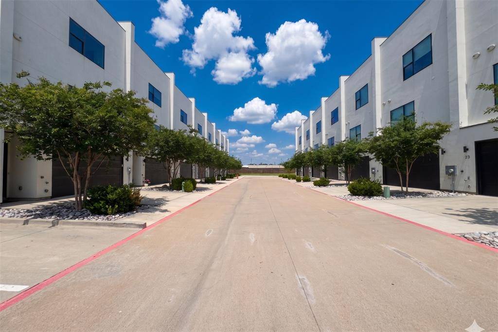 13001 Hutton Drive #10, Farmers Branch, TX 75234