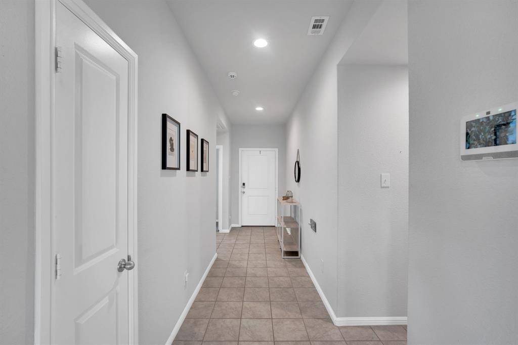 16620 Portage Street, Justin, TX 76247