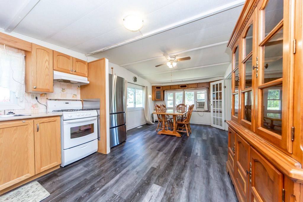 285 Crydermans Side Road #408, Georgina, ON L0E 1A0