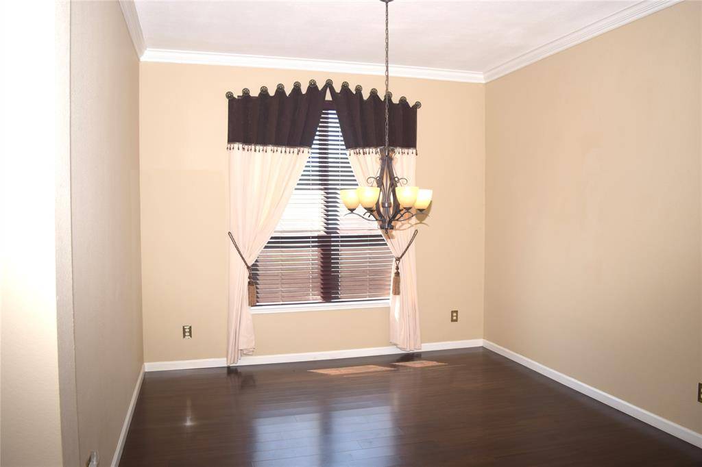 3431 Jasper Drive, Grand Prairie, TX 75052
