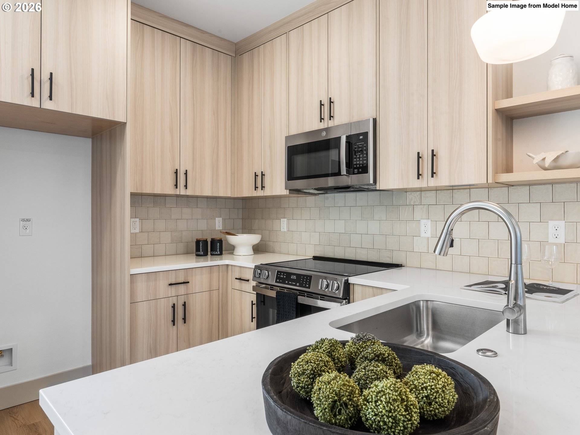 8661 SE 15th AVE, Portland, OR 97202