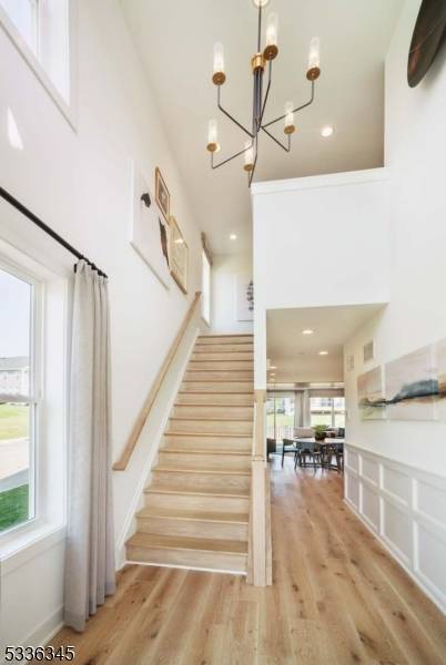 9 Blackmoor Ln, Randolph Twp., NJ 07869