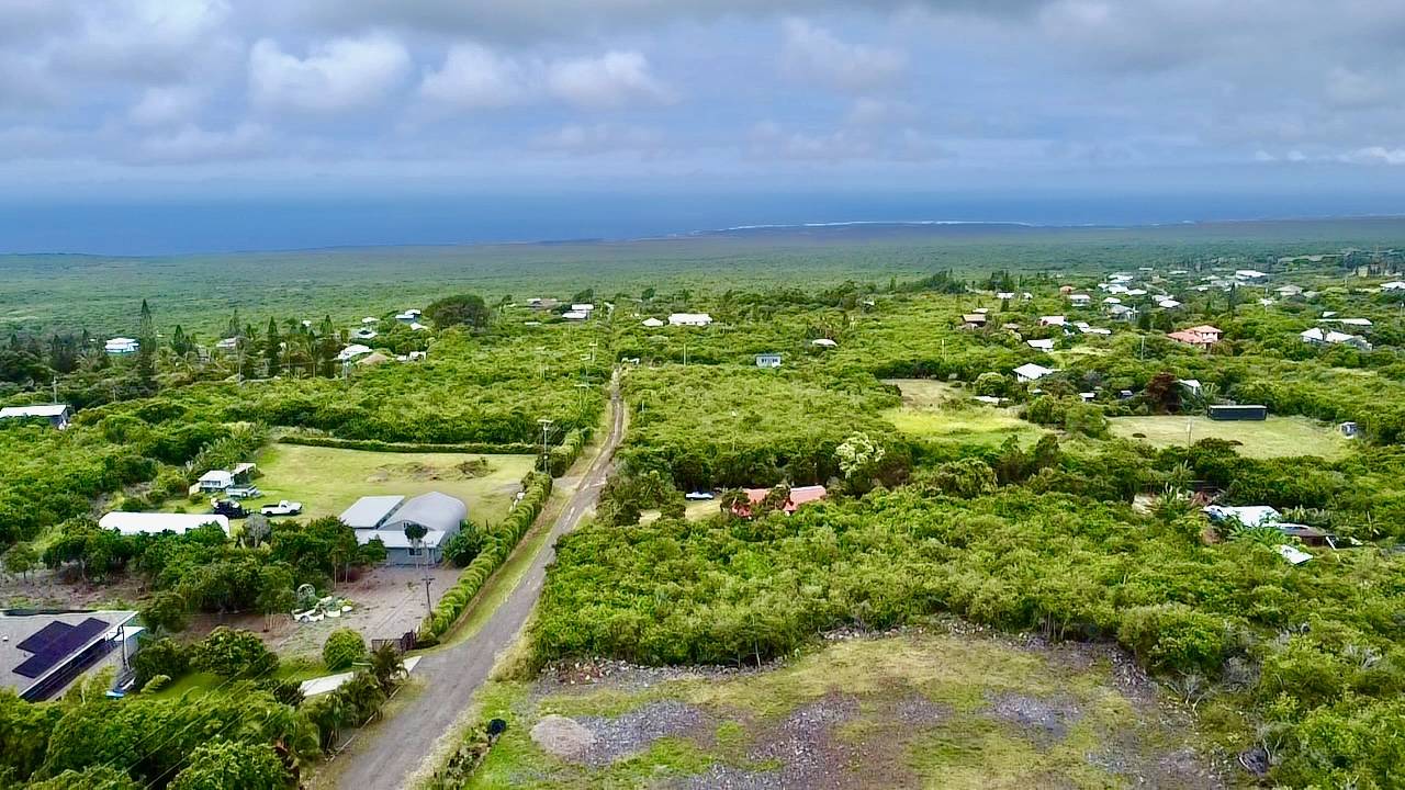 AMEPELA RD, Naalehu, HI 96772