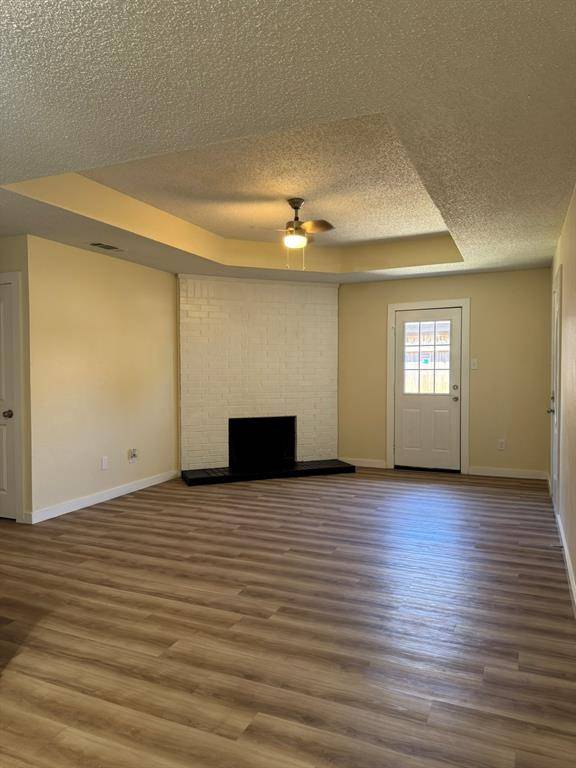 6319 Holiday Lane, North Richland Hills, TX 76182