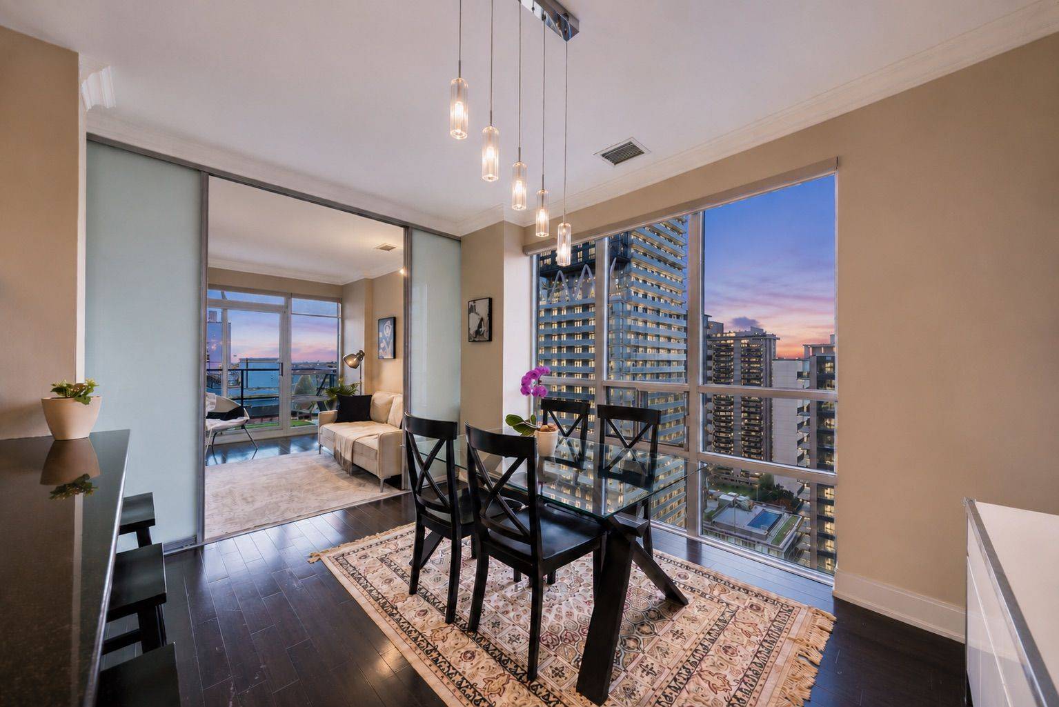 88 Broadway AVE #2005, Toronto C10, ON M4P 0A5