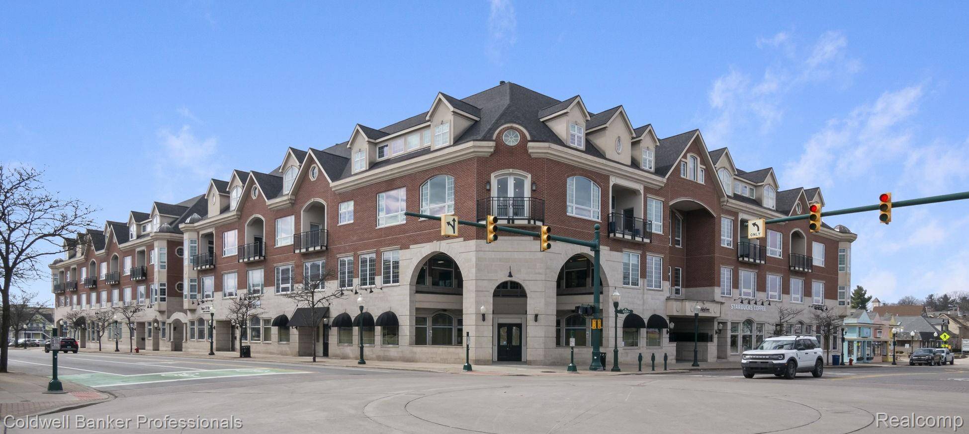 801 W Ann Arbor TRL #306, Plymouth, MI 48170