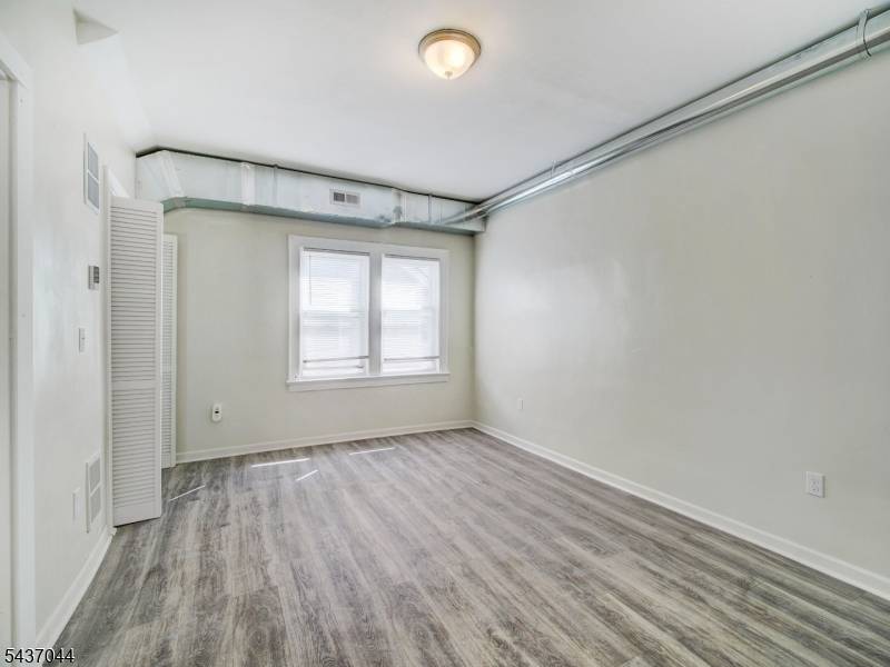 57 Poe Ave #3, Newark City, NJ 07106